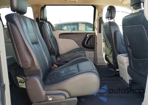 2013 Chrysler Town & Country Touring z USA, uszkodzony, nr VIN 2C4RC1BG7DR821610